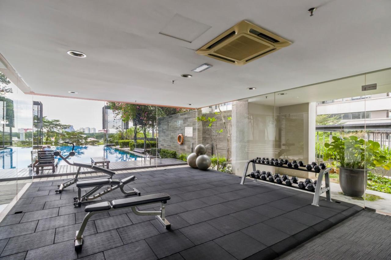 Pj8 Service Suites By Airhost Petaling Jaya Eksteriør bilde