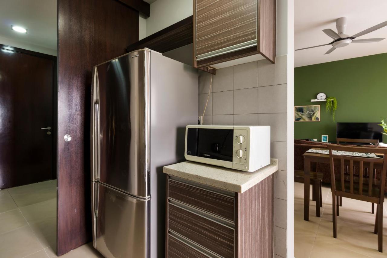 Pj8 Service Suites By Airhost Petaling Jaya Eksteriør bilde